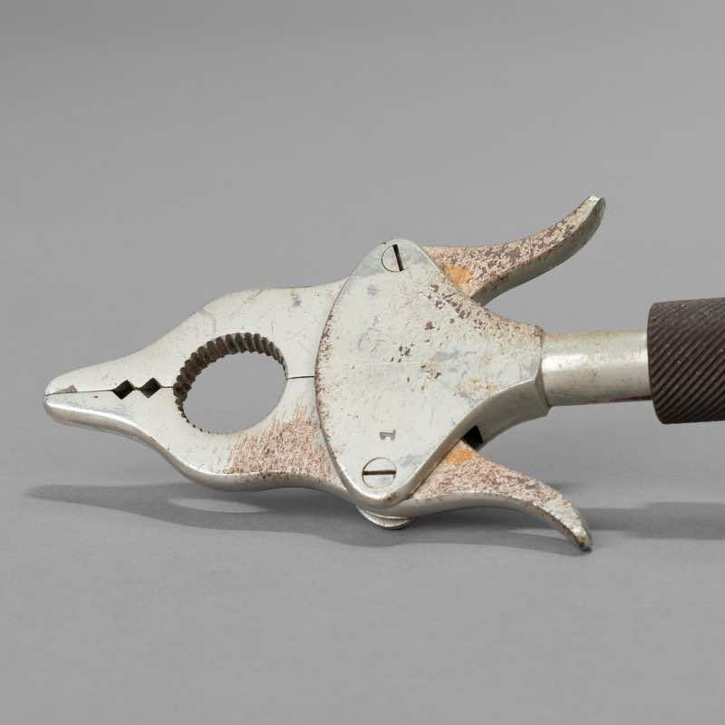 Left Arm Prothesis with Gripping Tool, circa 1920 - Image 3