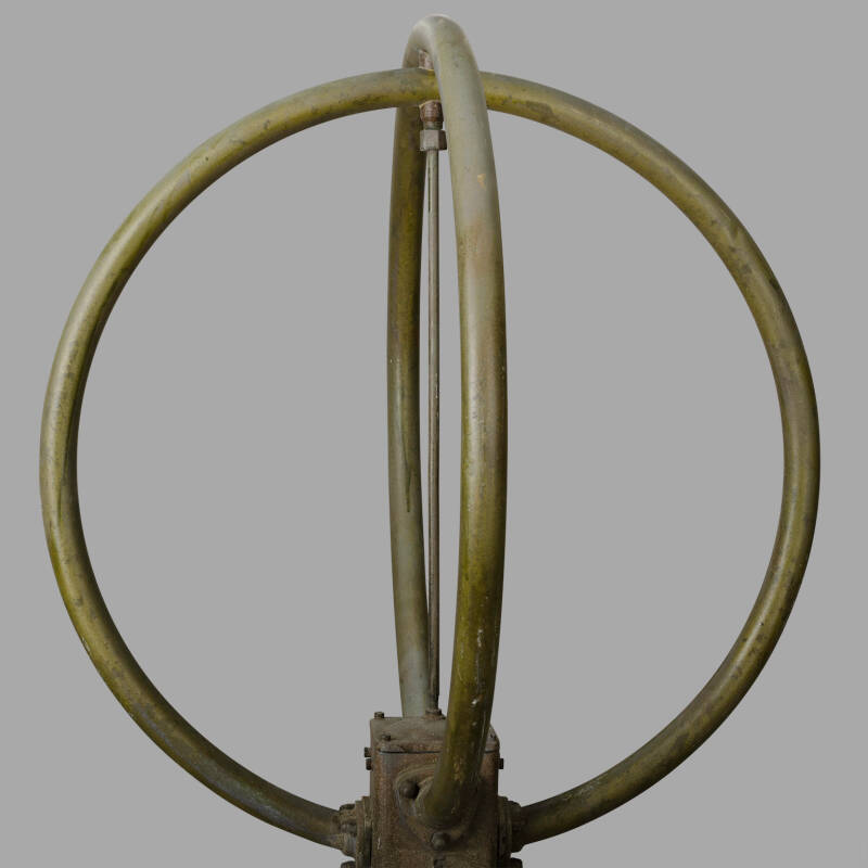 Large Gonio Bronze Marine Antenna - Image 4