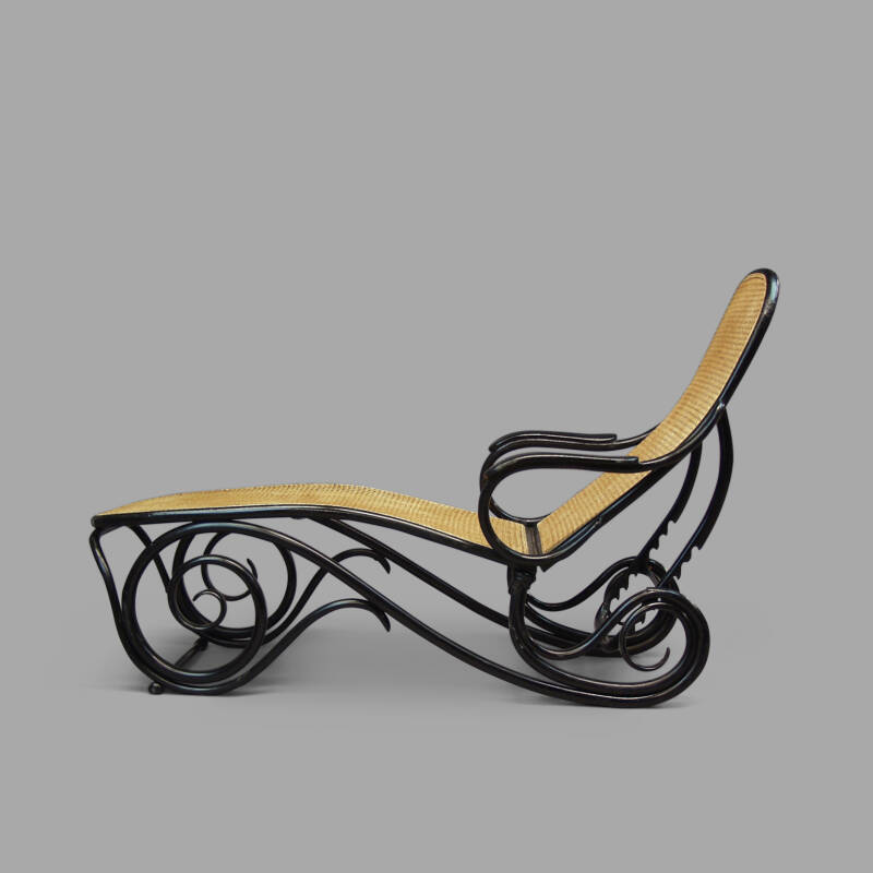 Chaise-longue Thonet en bois noirci – Image 2