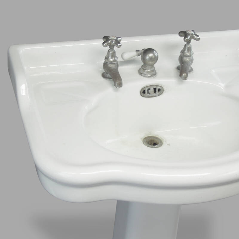 Two Enamelled Sinks on Pedestal - Image 2